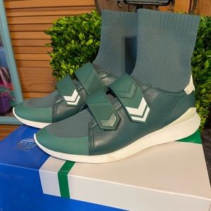 NWT! Tory Burch Chevron Strap Sock Sneaker 9.5